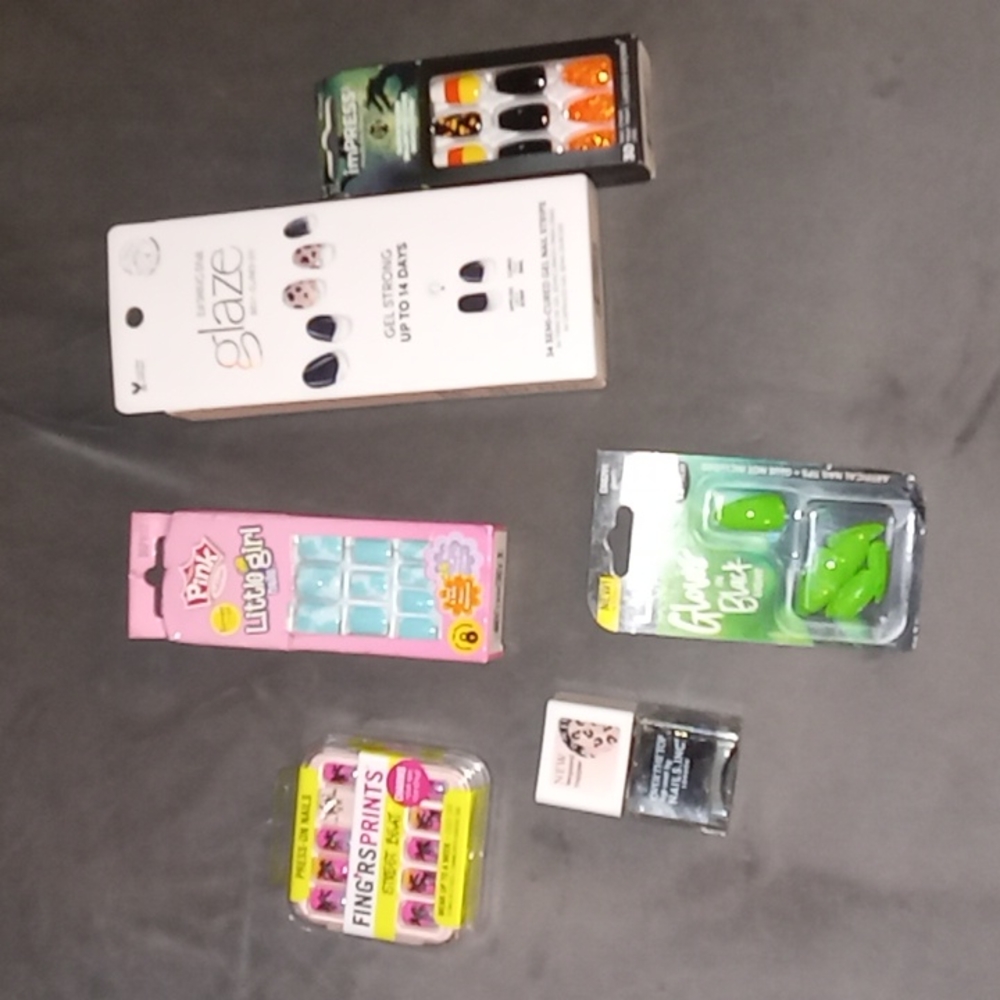 Assortment of nails
